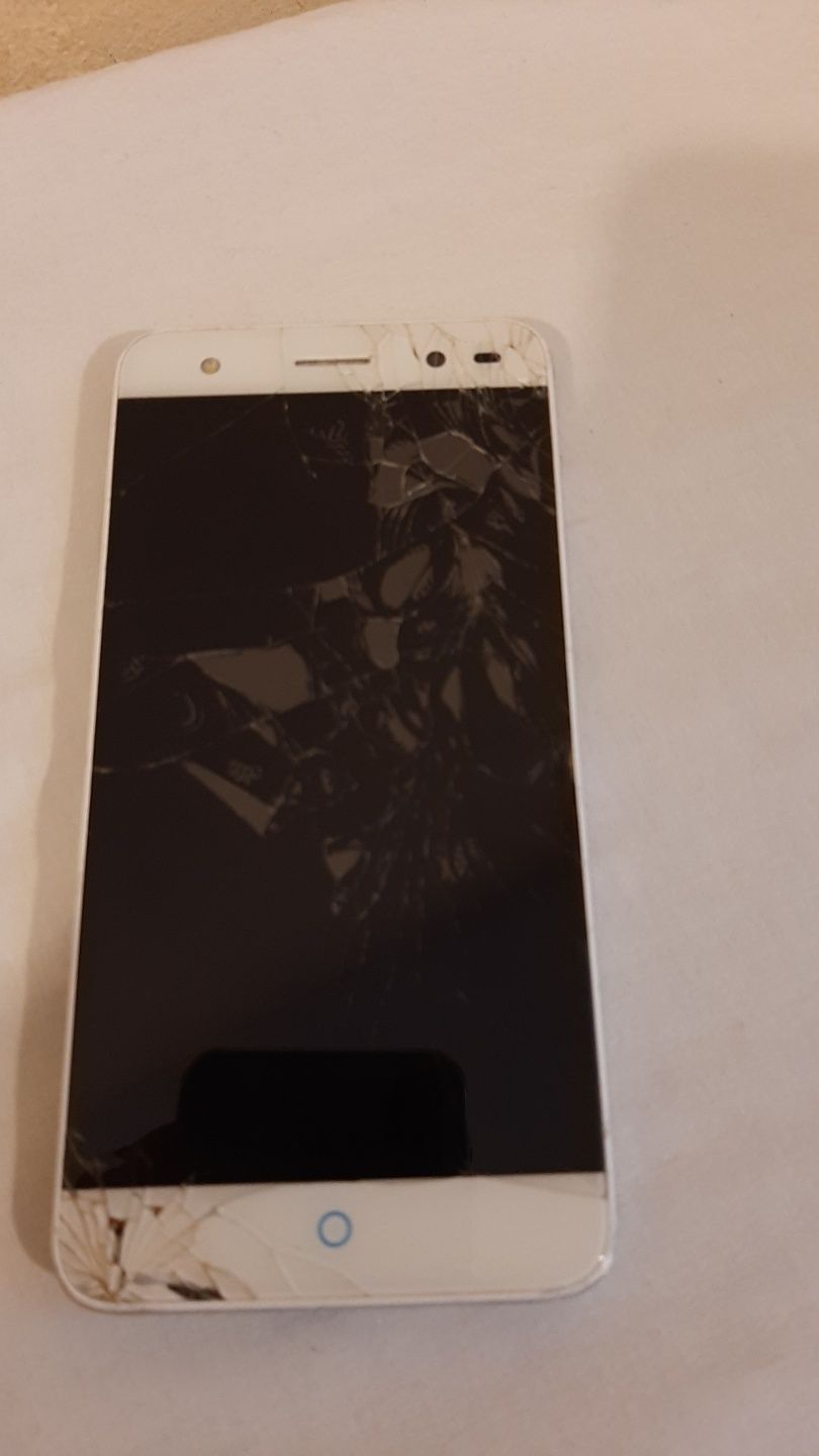 ZTE blade v7 lite