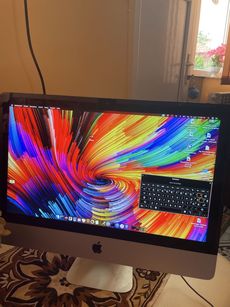 Продавам iMac 21.5-inch