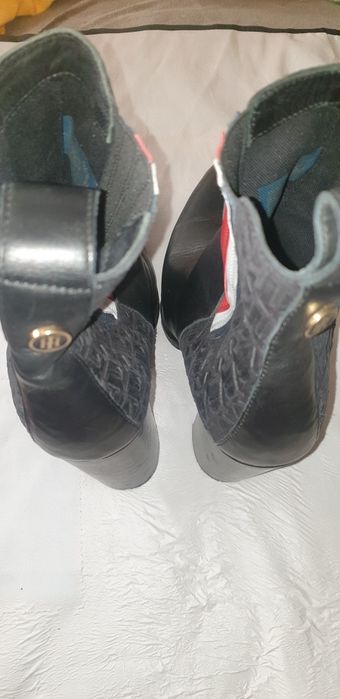 Botine cizme  piele naturala damă Tommy Hilfiger măsura 39
