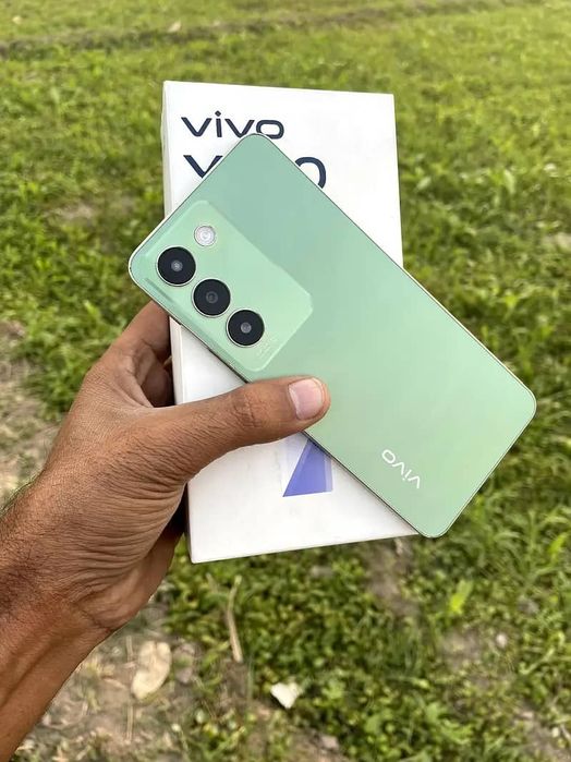 Vivo Y100 8/256gb menthol идеальный