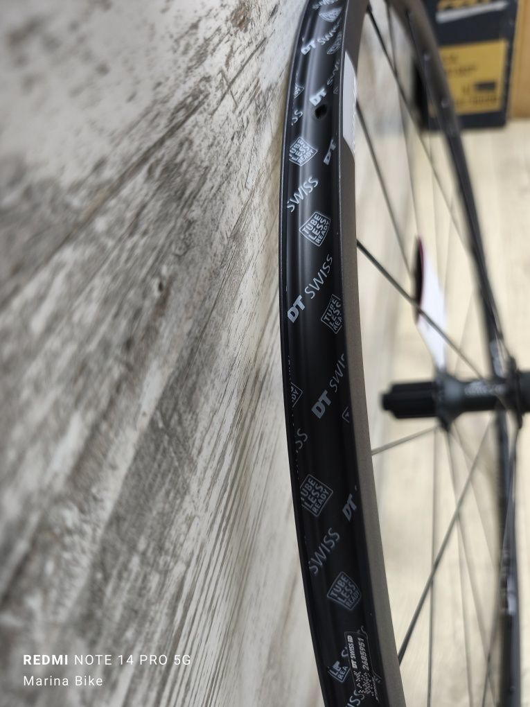 НОВИ алуминиеви шосейни капли DT Swiss PR1400 DiCut Disc