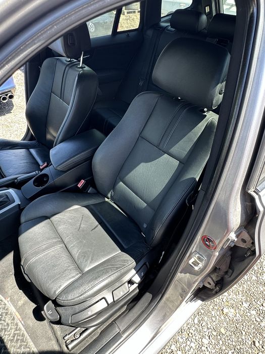 Dezmembrez BMW X3 E83, M Pack, 3.0 286cp, Automat 4X4