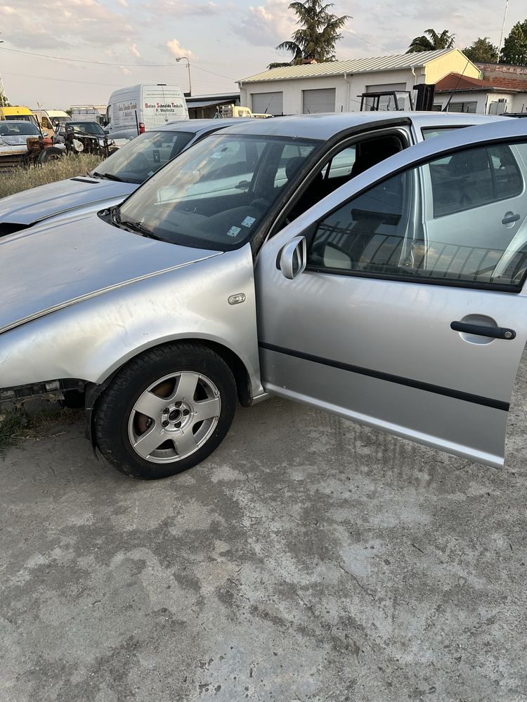 На части golf   4