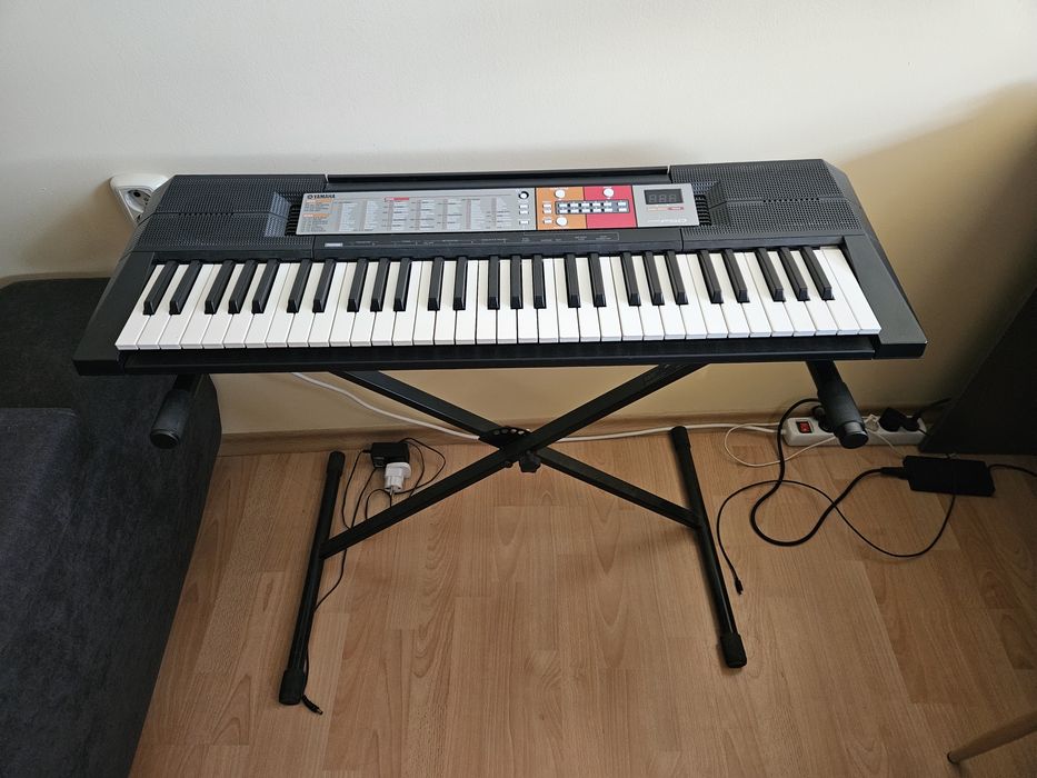 Синтезатор Yamaha F50
