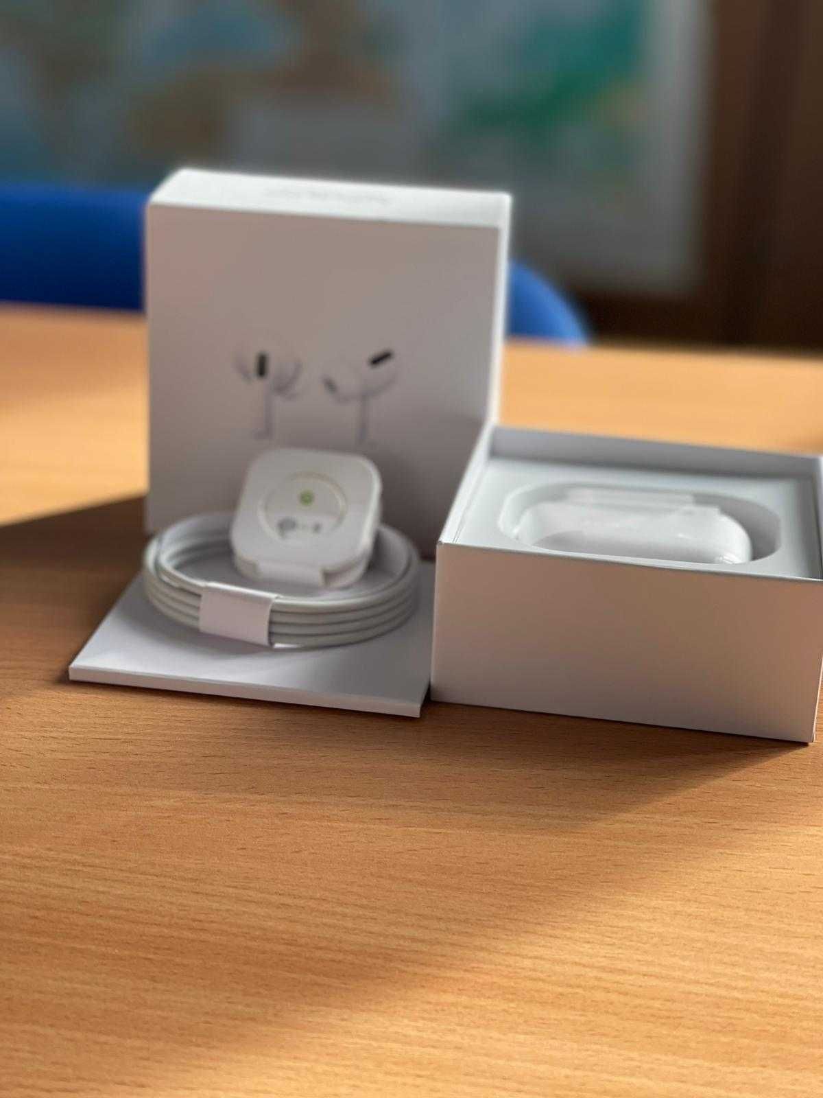 Airpods ca noi 300 lei