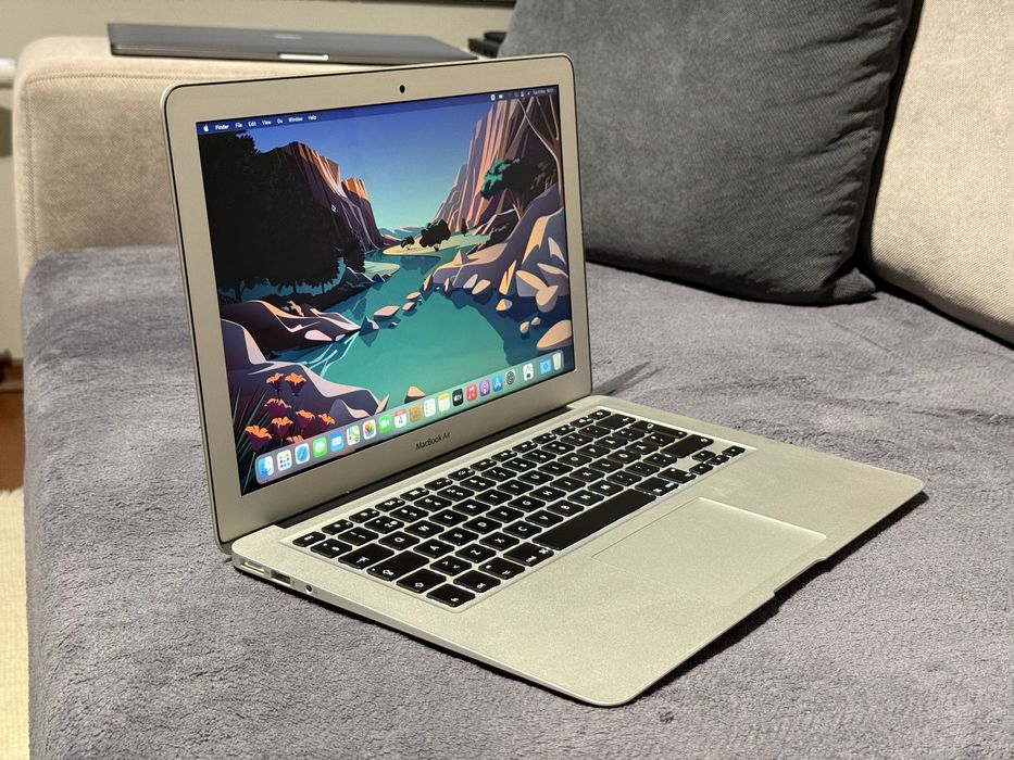 Като Нов 13,3' Macbook Air 2017/Intel Core i5/8GB Ram/256GB SSD