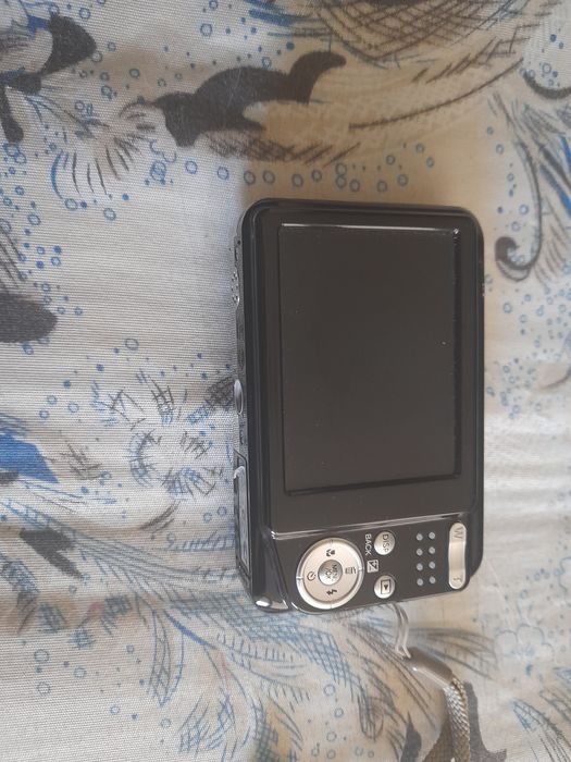 Продавам фотоапаратче