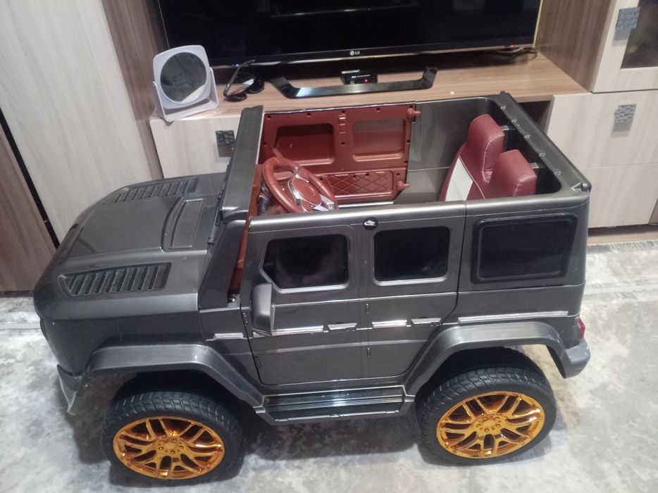 Продам электромобиль 15000