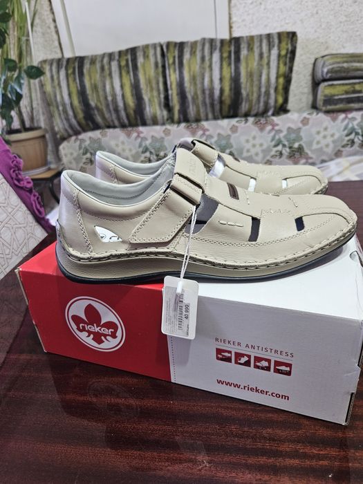 Сандалии мужские кожа, размер 44, продам  15000.