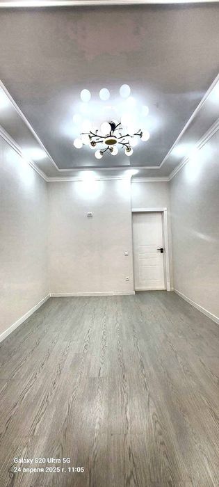 Янги домдан тамирланган 2 хонали 2 каватдан квартира сотилади 5 микрн