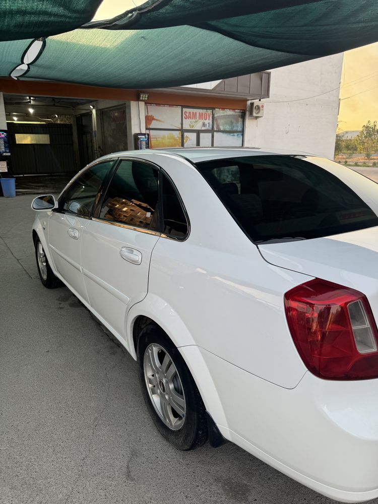 Lacetti 1.8 mexanika 2009