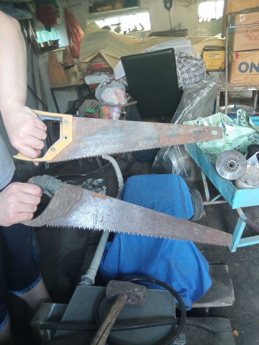 Механические пилы, каждая 1500