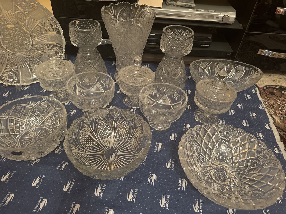 Продается хрустьлная вазы