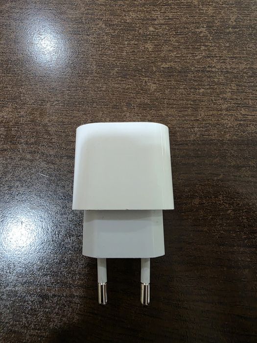 Обменяю головку от IPhone на головку зарядки Samsung 45 W