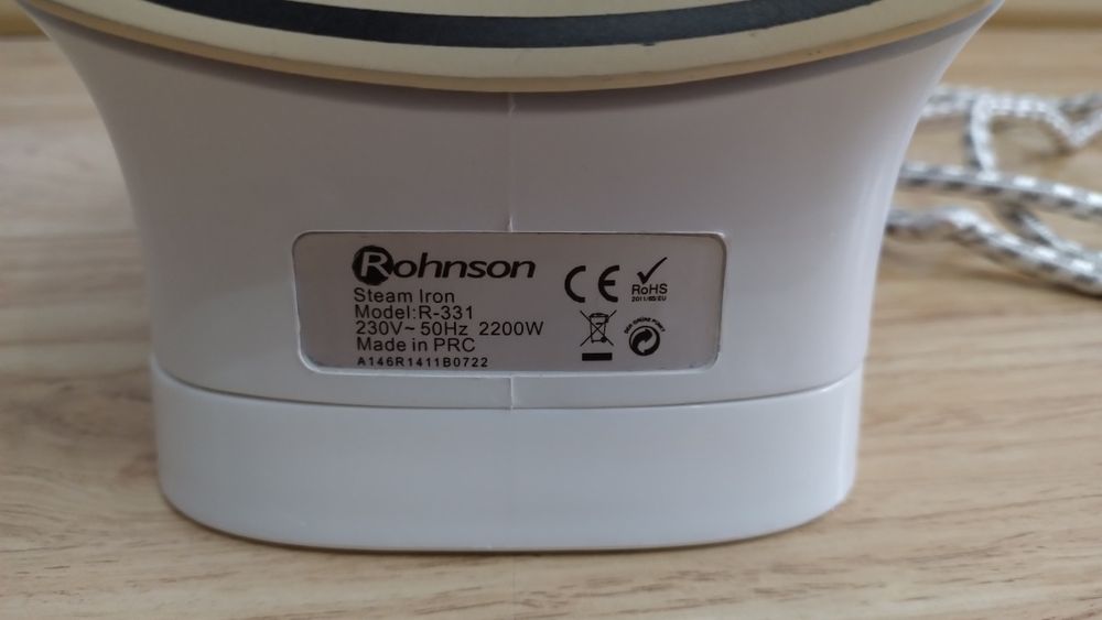 Fier de calcat Rohnson R-331, 2200W, mov/alb