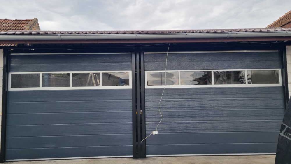 uși de garaj automatizata
