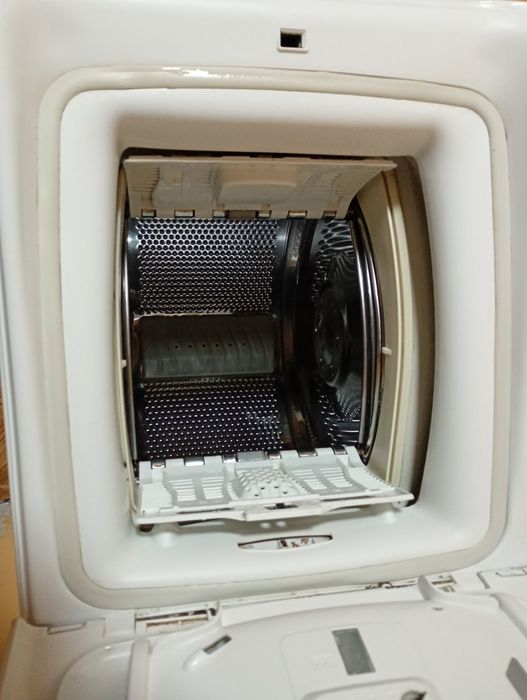 Пералня с горно зареждане Candy Smart 8kg