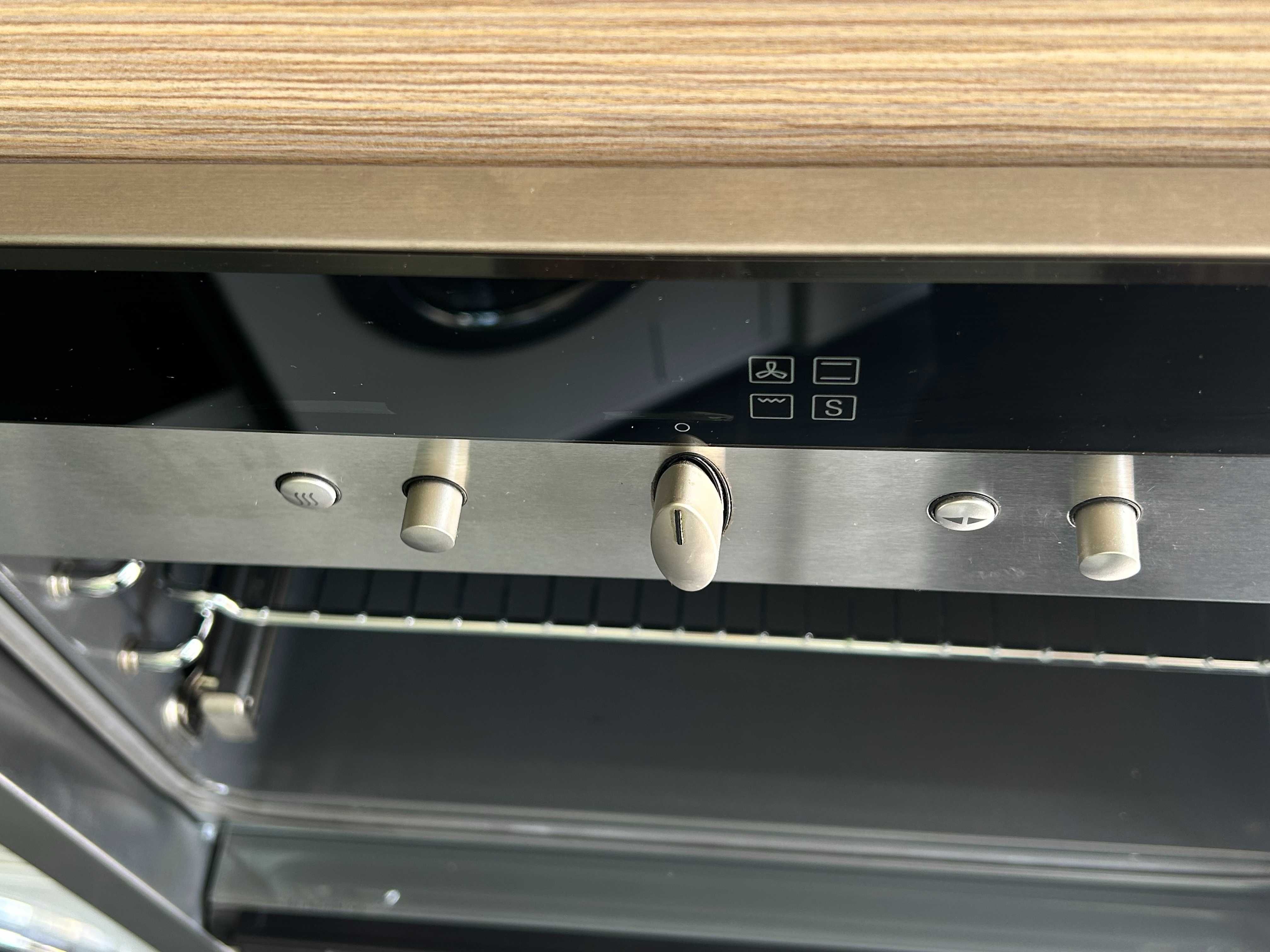 Фурна за вграждане Neff Mega SH4624N Slide&Hide - с прибираща се врата