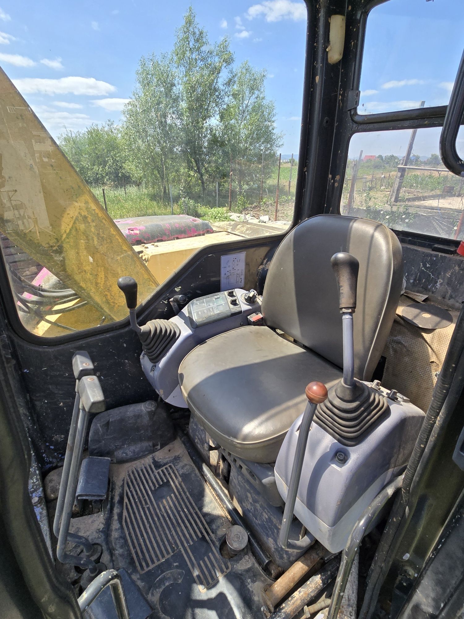 Vand komatsu 7.5 tone