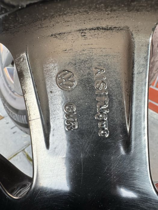 Jante 17 Volkswagen Touareg/Tiguan 235/65/17