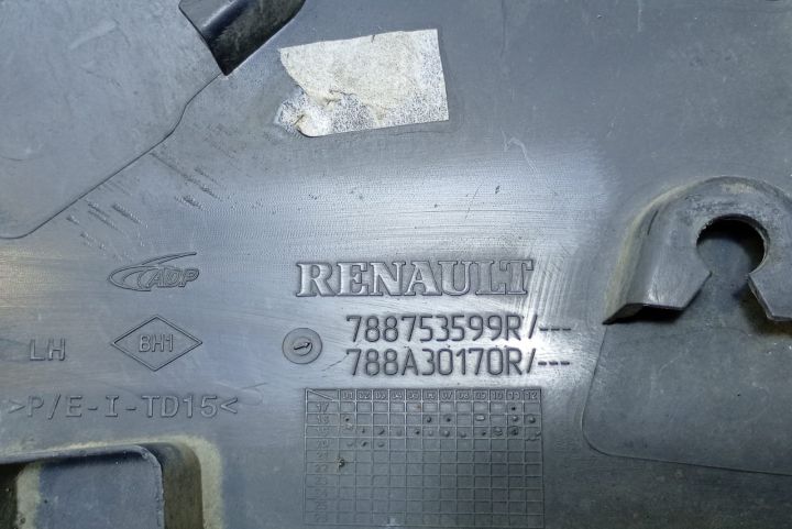 Bandou ornament aripa stanga spate 788753599R Dacia Logan a 2-a gener