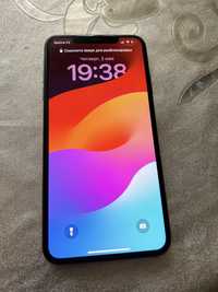 Продам iphone xs max.