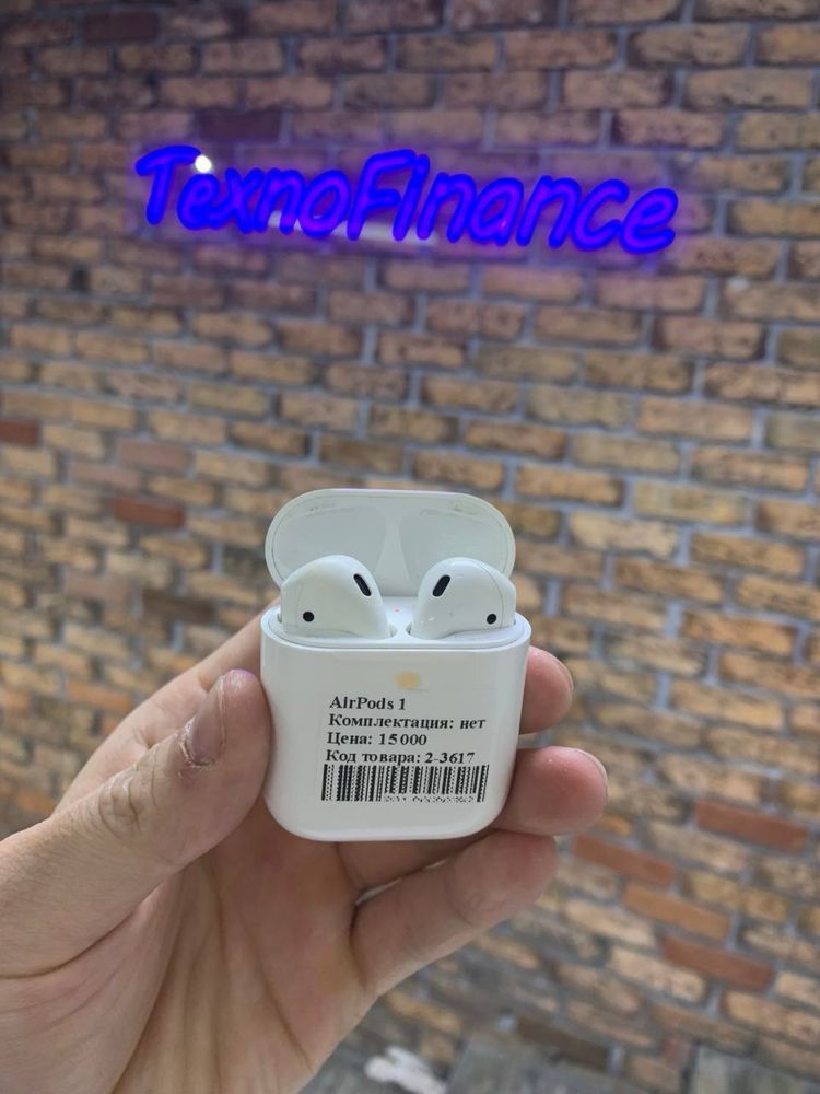 AirPods 1 series