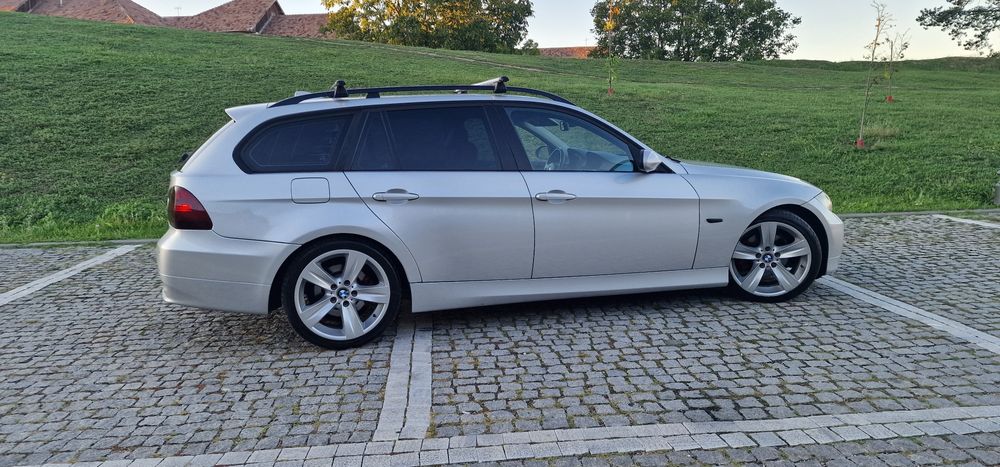 Bmw E 90 E 91  320 d   automat
