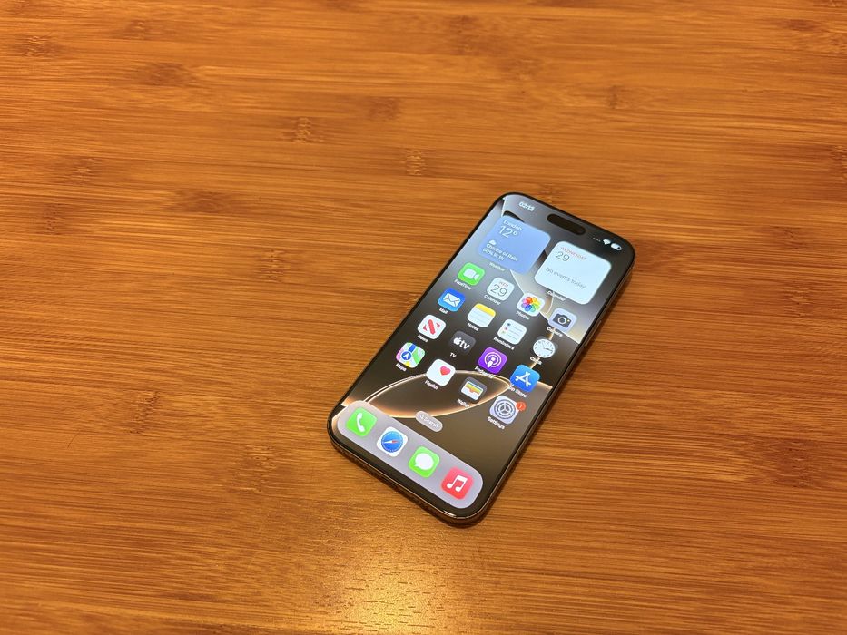 iPhone 16 Pro Max 512GB Natural Titanium, ca nou, neverlocked