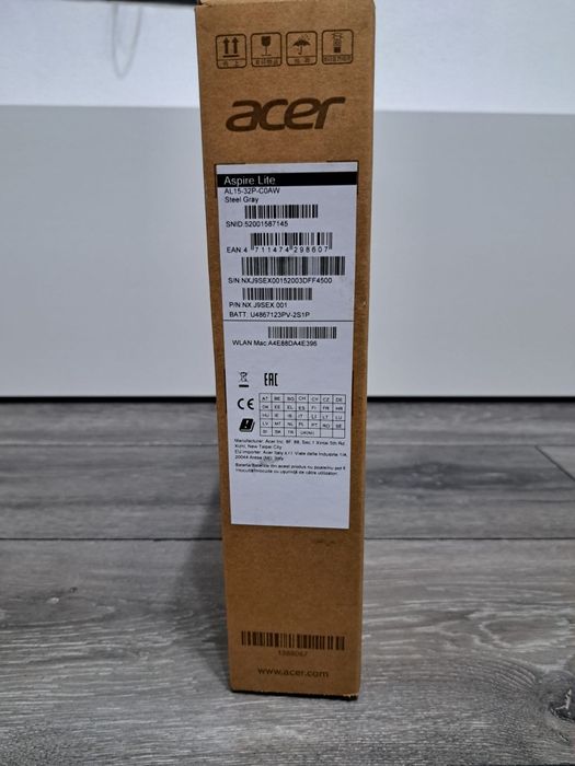 Vând Laptop Aspire Lite 15