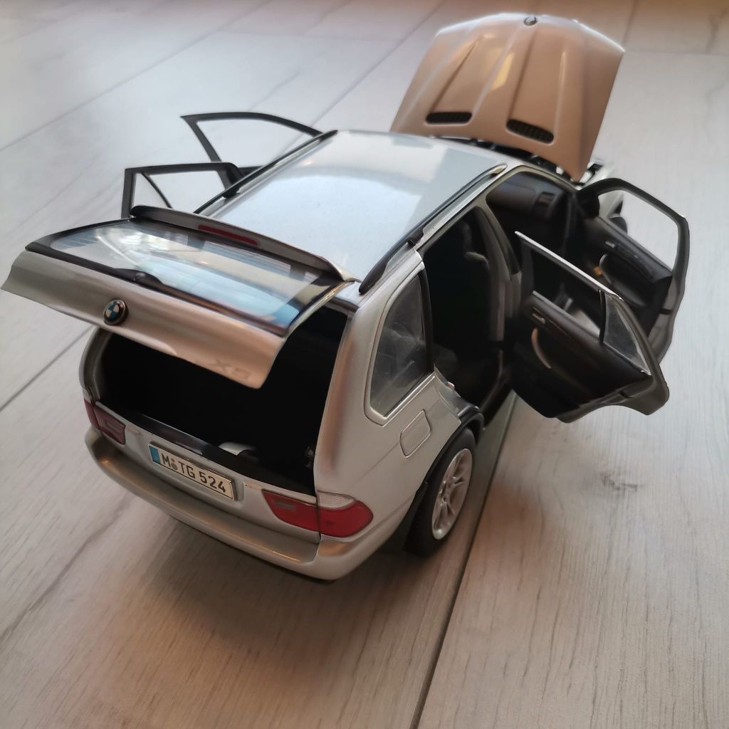 Macheta Bmw X5 Kyosho 1:18