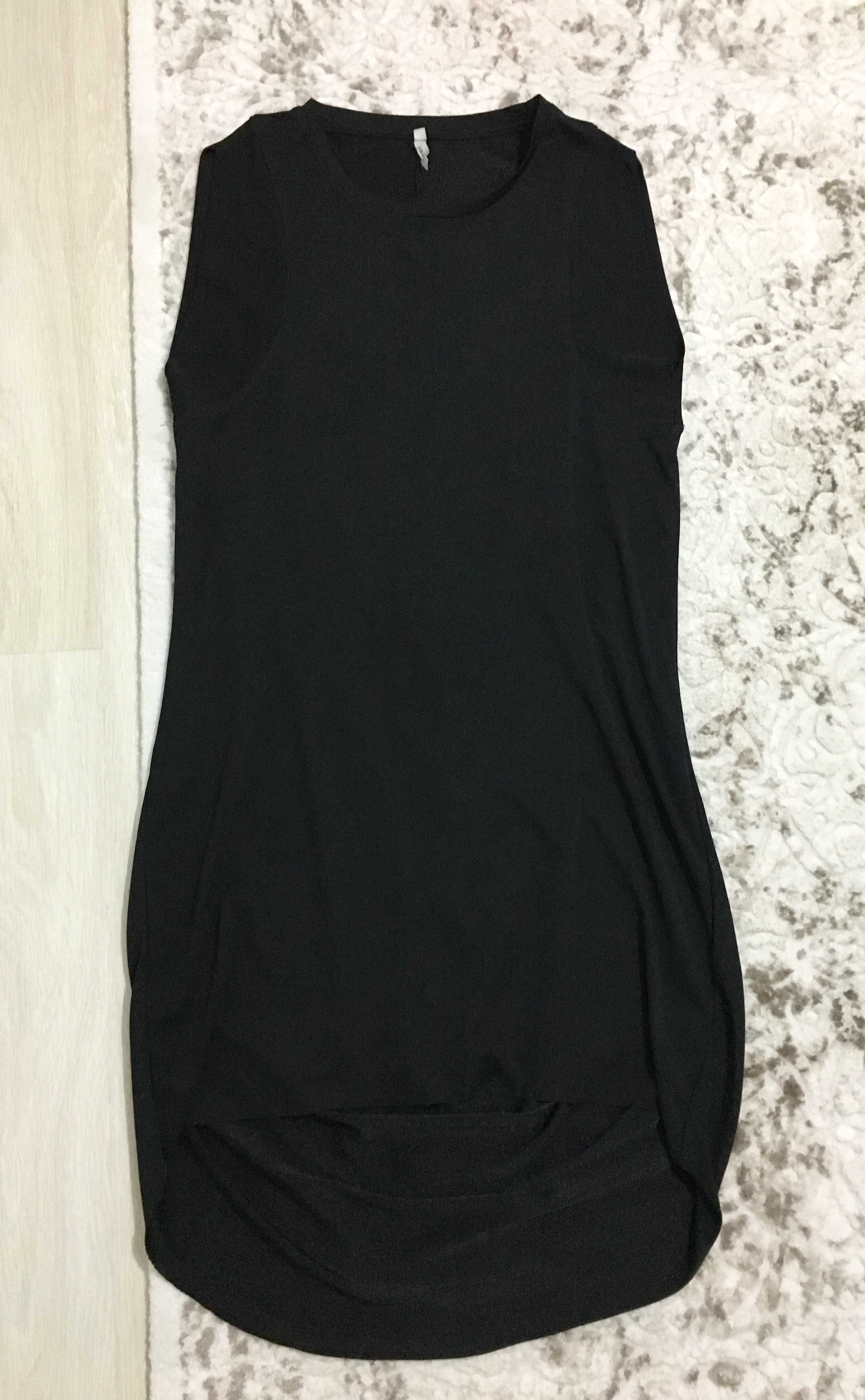 Rochie neagra cu drapaje