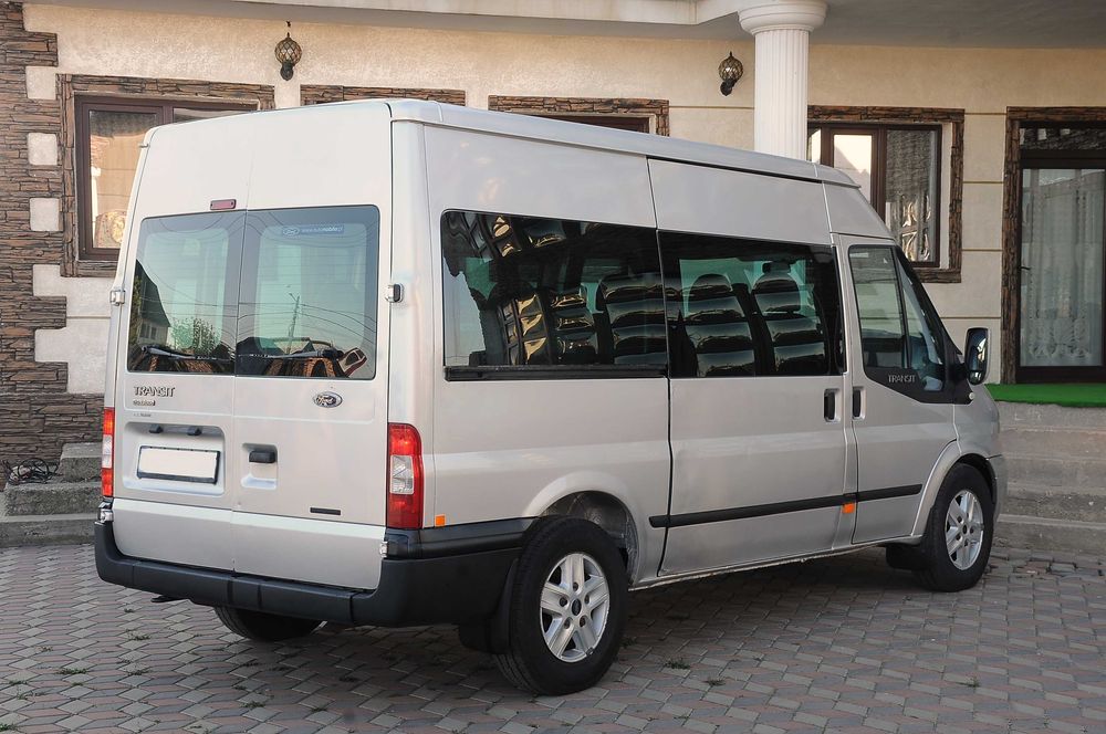 FORD Transit Maxi 8+1 locuri 2012 2.2TDCi 140CP E5 6 trepte AC Webasto