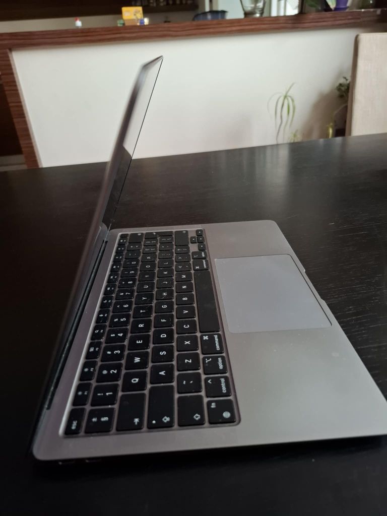 MacBook Air 13,3" 2020, 8GB, 256GB