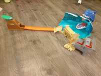 Детски писти hot wheels, mcqueen, Fisher price