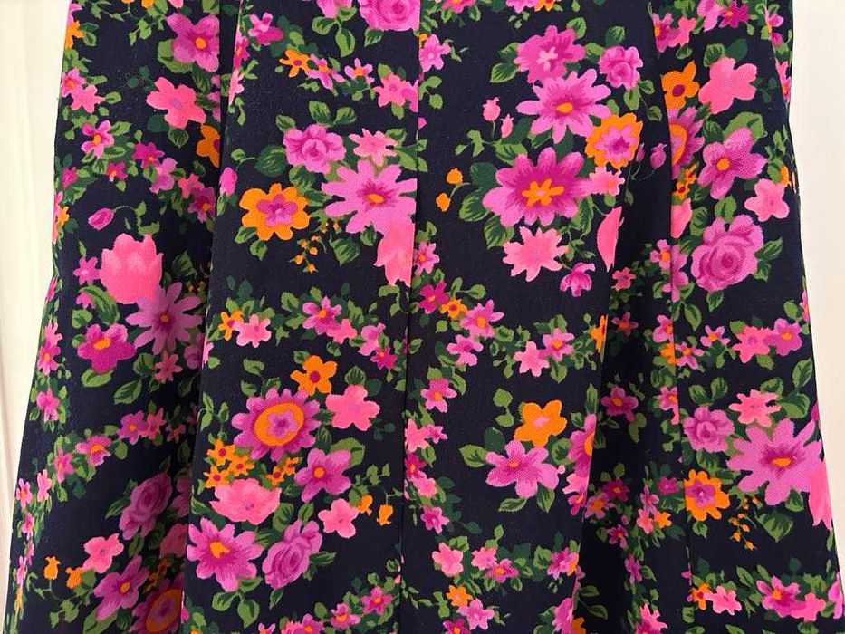 Къса пола на цветя, размер S