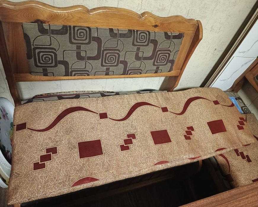 Кухонный гарнитур ва угадок срочно сотилади