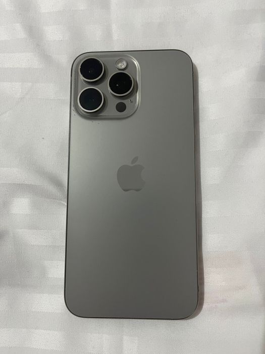 Vand iphone 15 pro max 256gb baterie 86%