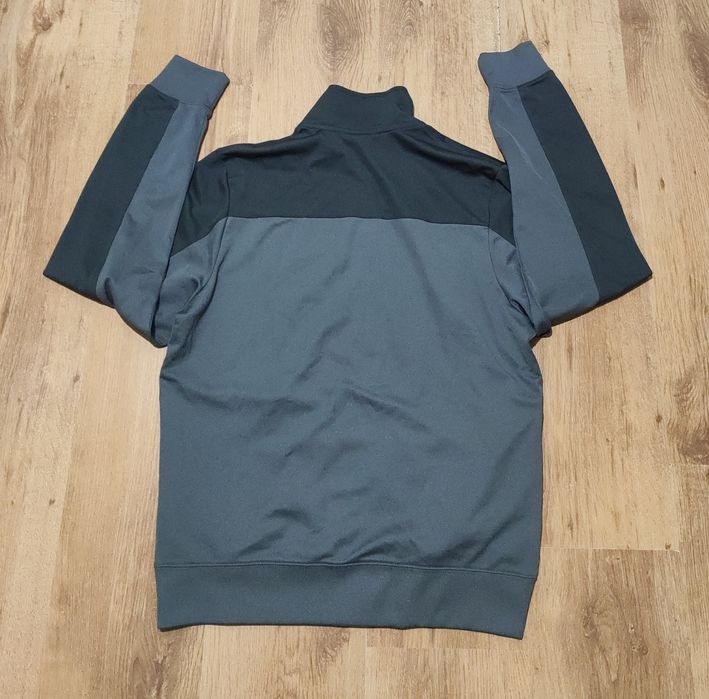 Bluza Nike mărimea M