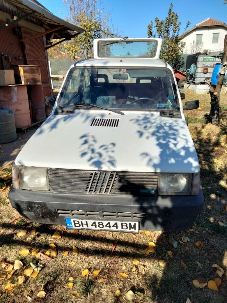 Продавам Фиат Панда
