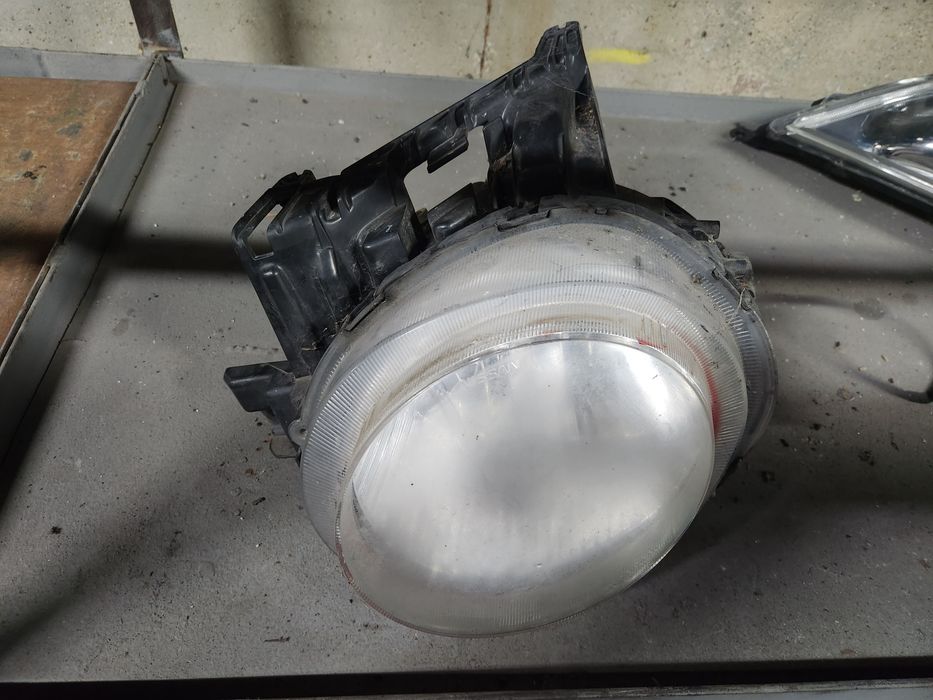 Ляв  Фар за Nissan Juke