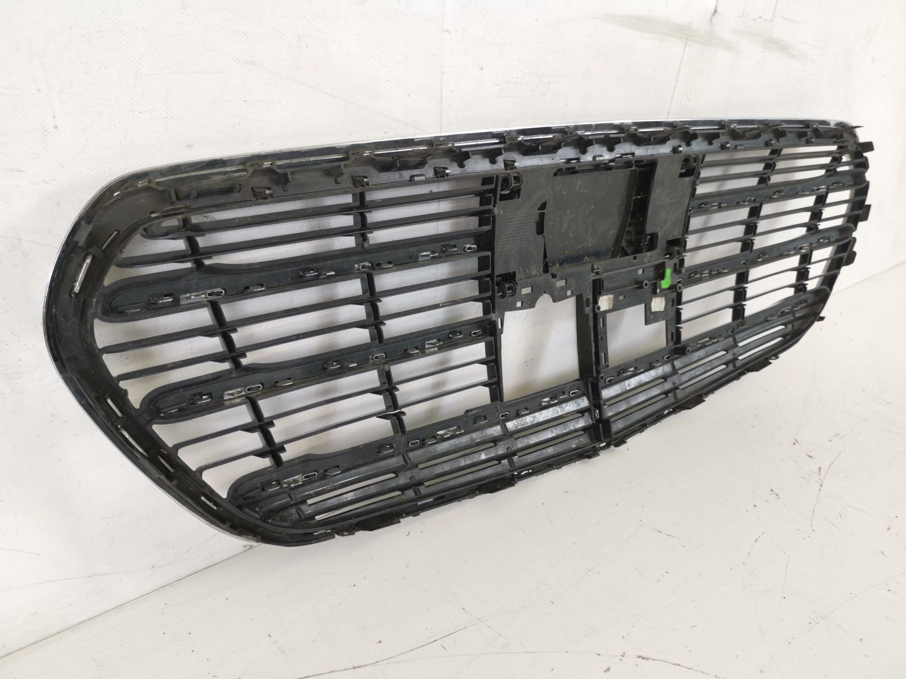 Grila Centrala Radiator Mercedes-Benz  S-Class W223 [2021 - 2024] Orig