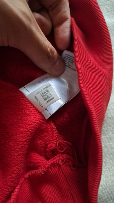 Hanorac ADIDAS (negociabil)