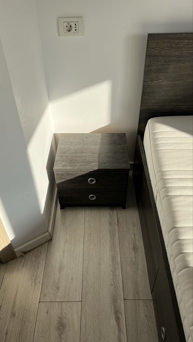 2 Noptiere 40cm 200 lei pachet ambele