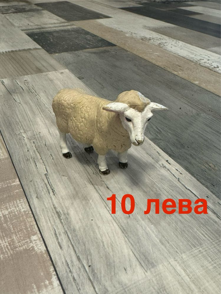 Оригинални фигури Schleich