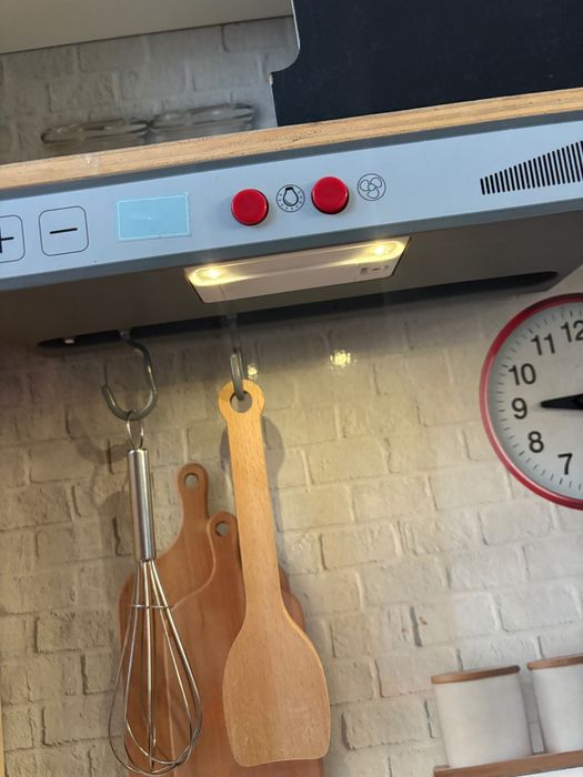 Детска дървена кухня