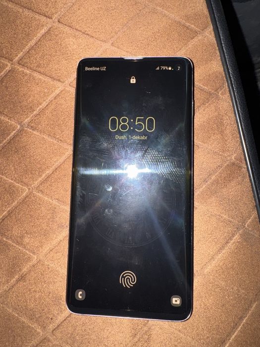 Samsung galaxy s10 sotiladi
