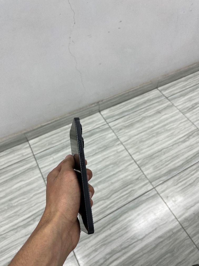 Redmi Note 13 black