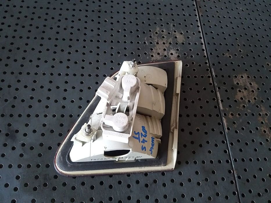 Stop tripla lampa stanga haion mercedes b class w245 a1698201564