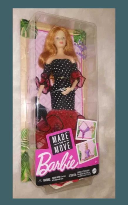 Papusi Barbie de colectie, noi, resigilate in alte cutii